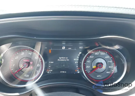 2023 Dodge Charger Scat Pack z USA, uszkodzony, nr VIN 2C3CDXGJ3PH701926